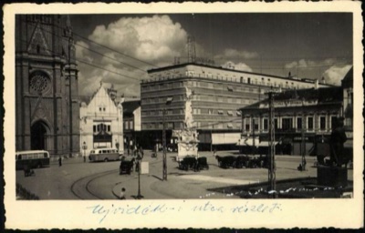 Buses Parked Near the Church and Column, 1941, Liberty Square, Novi Sad