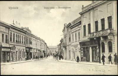 Danube Street, with Well-Dressed Pedestrians, Dunavska Street, Novi Sad, 1896–1918