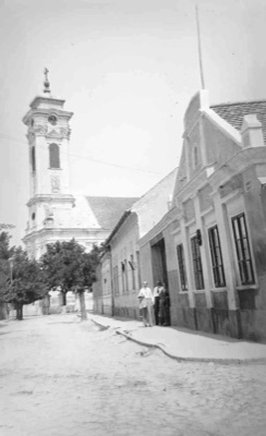The Almaška church tower from the street corner, Almaska Church, Novi Sad, 1900–1940