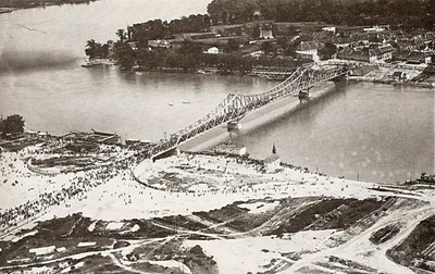 Crowds on the new bridge approach, Prince Tomislav Bridge, Novi Sad, 1928