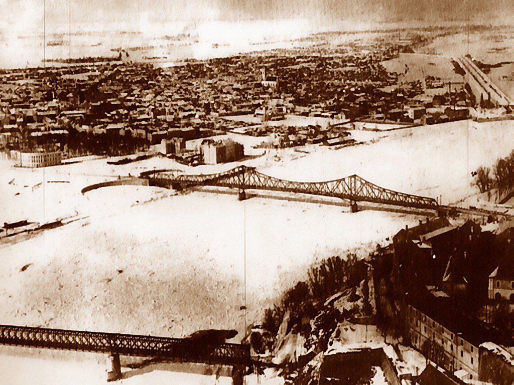 Snow over the river and its bridges, Novi Sad, 1940