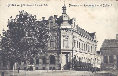 A big tree over the corner, Tax and Customs Office, Novi Sad, 1900s