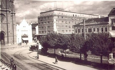 The new block behind the trees, Liberty Square, Novi Sad, 1935
