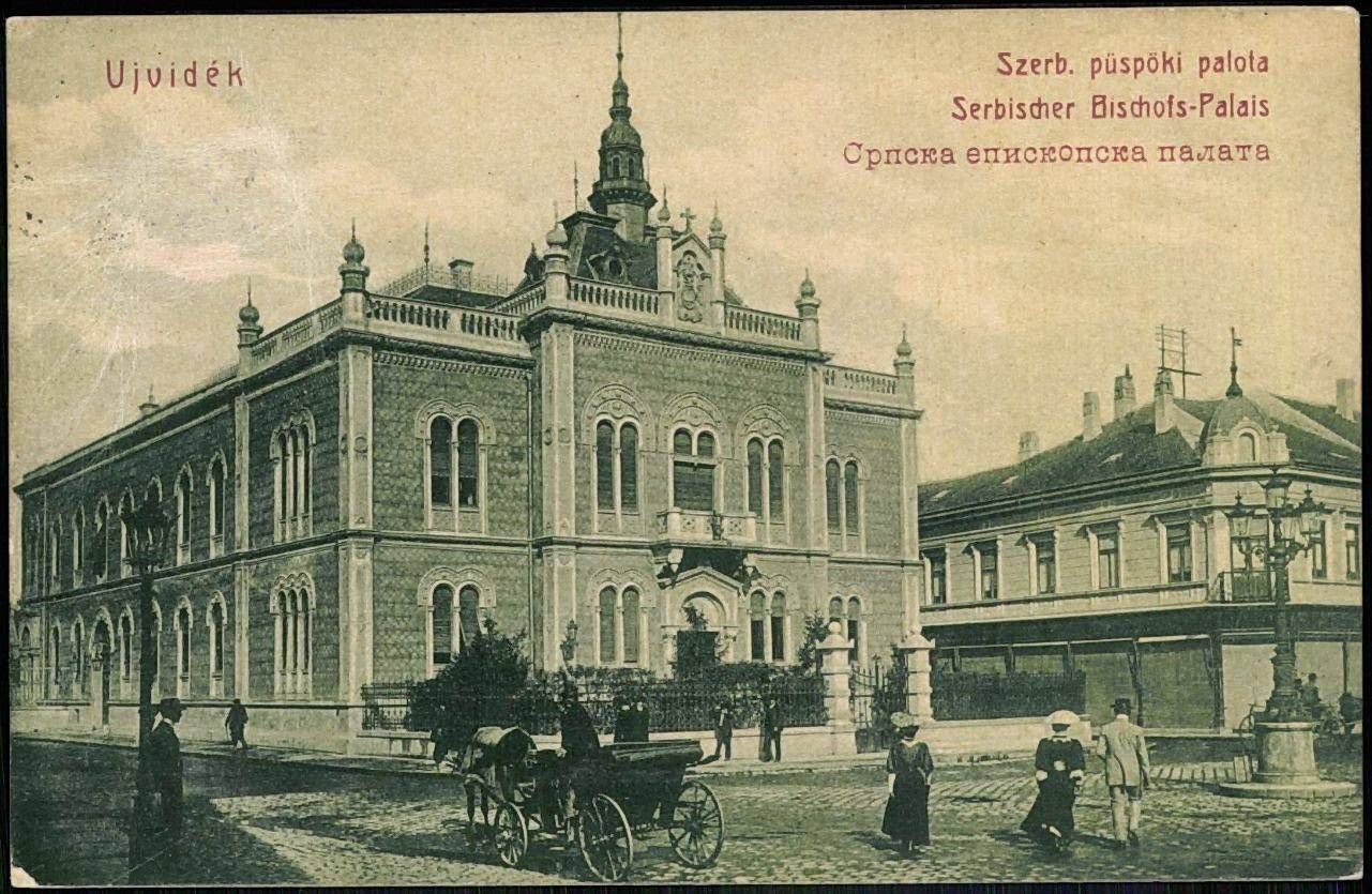 A carriage waiting at the palace, Bishop's Palace, Novi Sad, 1900s