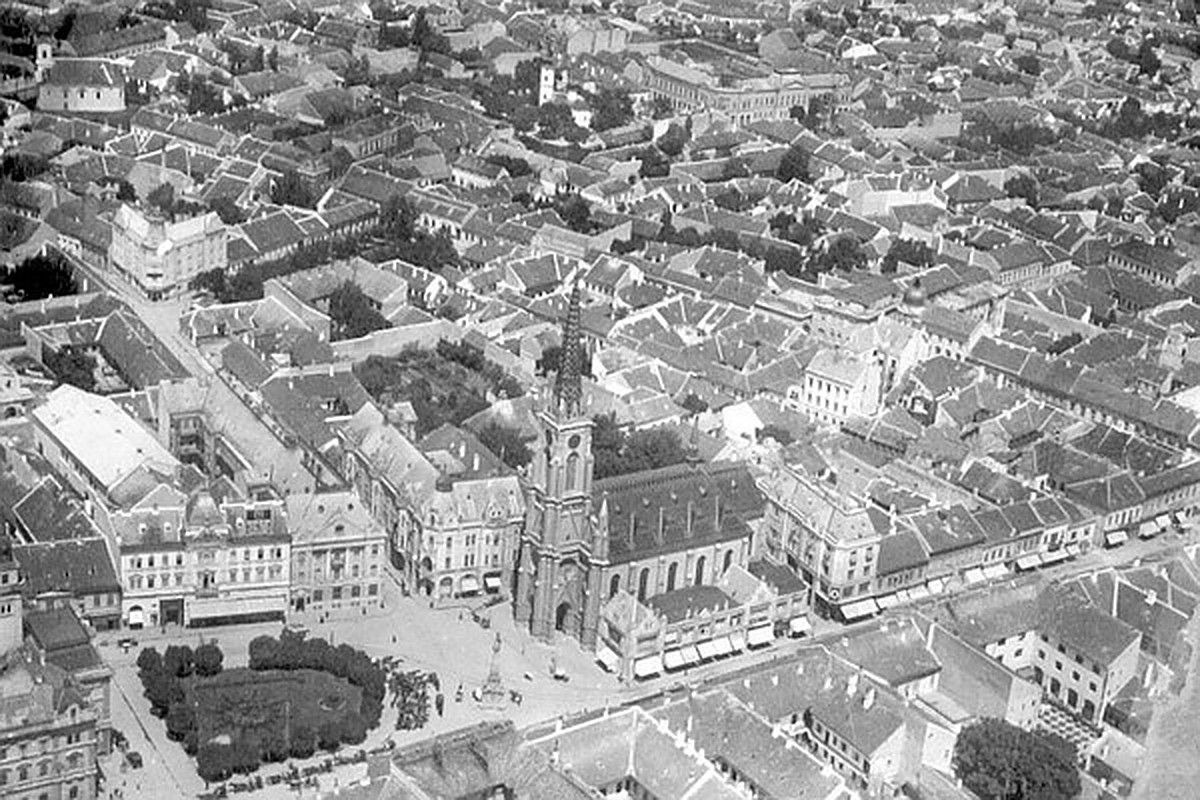 Over the roofs of the old centre, Novi Sad, 1920