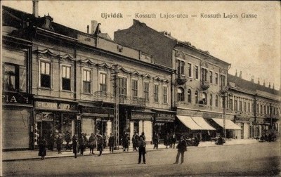 The long row of shopfronts, Zmaj Jovina, Novi Sad, 1914