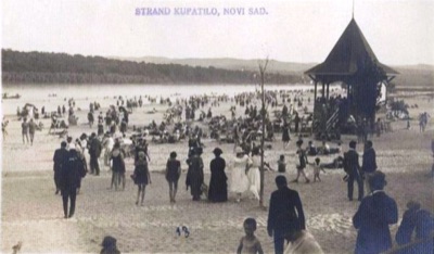 Crowds on the city beach, Štrand City Beach, Novi Sad, between the wars