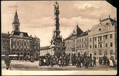 Novi Sad: City Hall and Holy Trinity Column on Market Day, 1896–1918