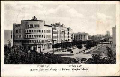 Queen Mary Boulevard, a Horse Cart Crossing the Roundabout, Novi Sad, by April 1941
